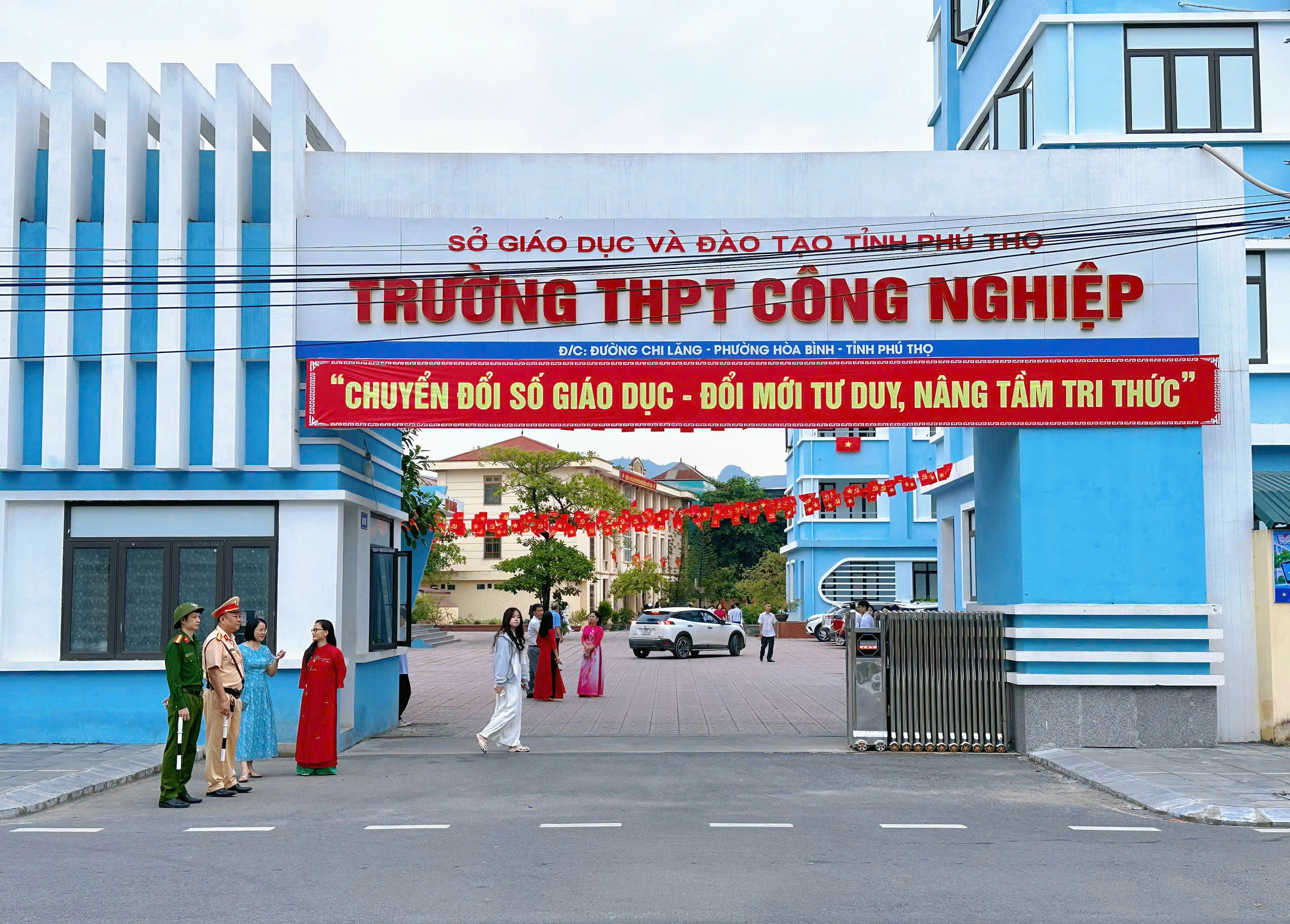 Tin nổi bật